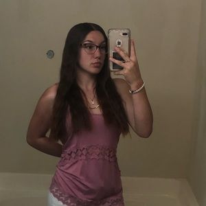 Meet your Posher, Victoria